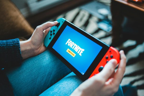 V-bucks : déverrouillez tous les skins de fortnite !